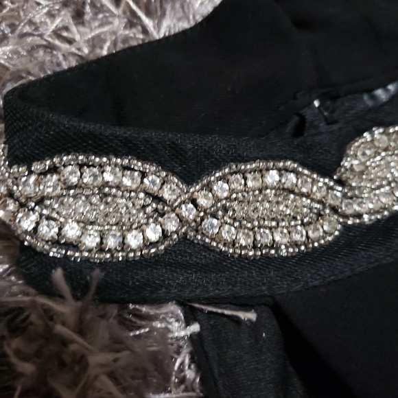 DRESS!!!.. - Picture 4 of 5